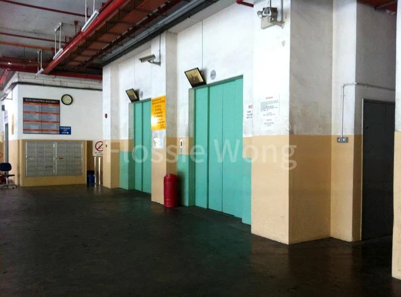 Light Industrial (B1) for Rent: Elite Industrial Building I - Image 4