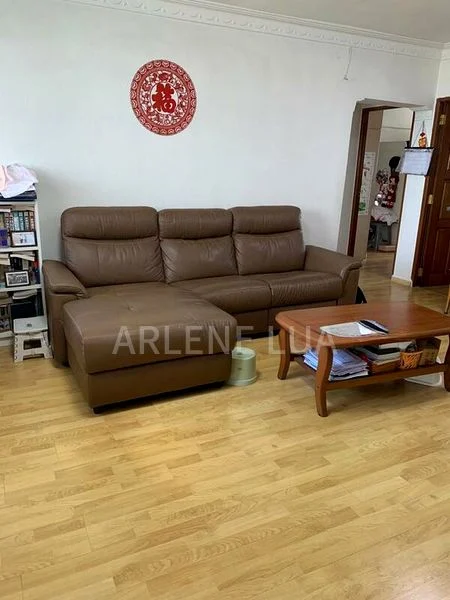 4 Room (4NG) HDB for Rent in  572 Ang Mo Kio Avenue 3 - Image 1