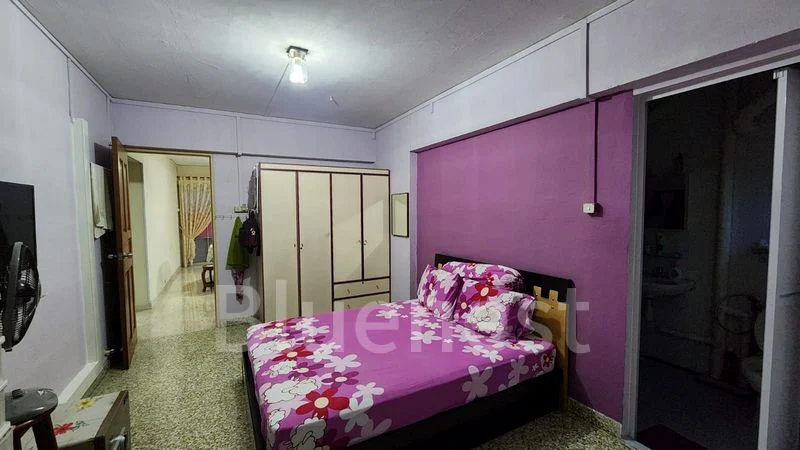 5 Room (5A) HDB for Rent in 453 Jurong West Street 42 - Image 5