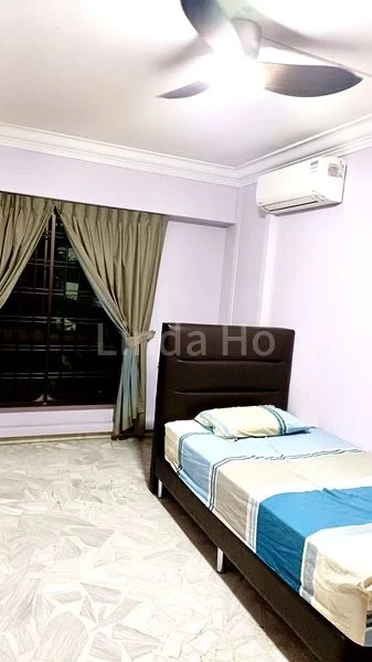 Common Room (HDB) for Rent in  288F Bukit Batok Street 25 - Image 1