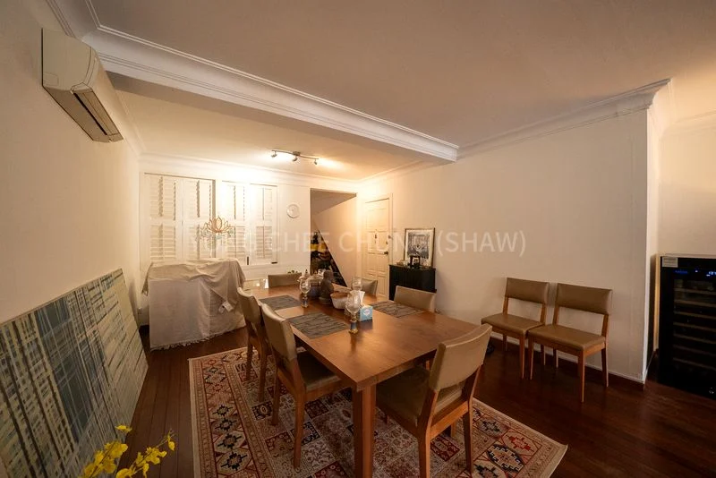 1+1 Bed Shophouse (Landed) for Rent around Everton Road - Image 6