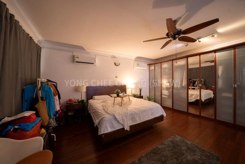 1+1 Bed Shophouse (Landed) for Rent around Everton Road - Image 15