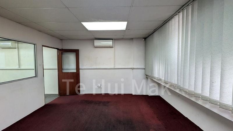 Light Industrial (B1) for Rent: Pemimpin Industrial Building - Image 3
