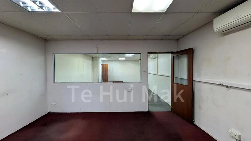 Light Industrial (B1) for Rent: Pemimpin Industrial Building - Image 4