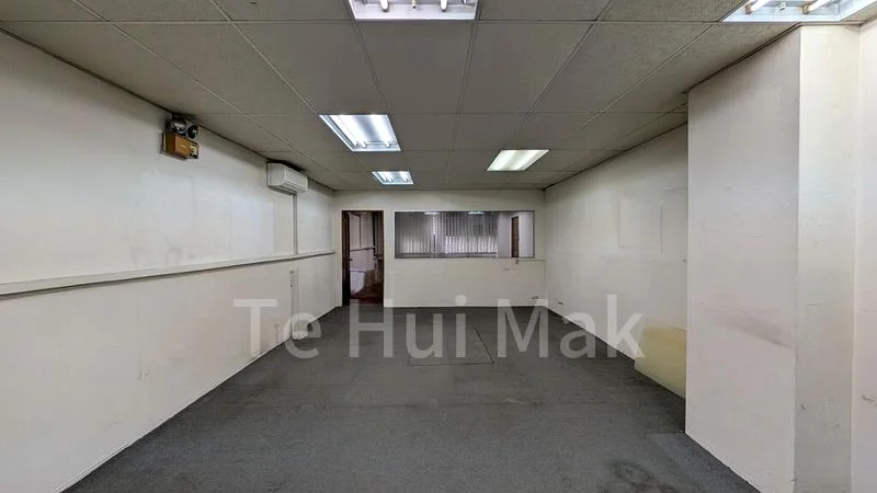 Light Industrial (B1) for Rent: Pemimpin Industrial Building - Image 6