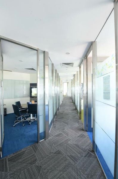 Office for Rent: Suntec City Tower - Image 4