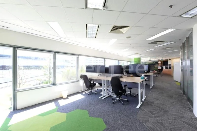 Office for Rent: Suntec City Tower - Image 5