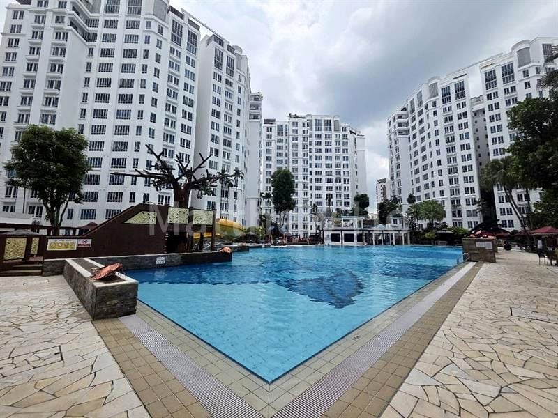 3 Bed Condo for Sale in  Northoaks - Image 10