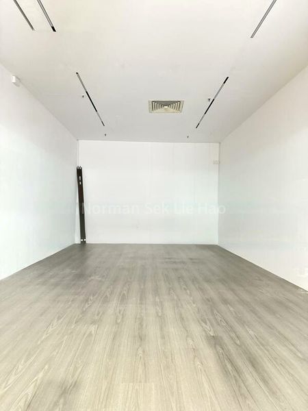 Other Retail for Sale: Sim Lim Square - Image 4