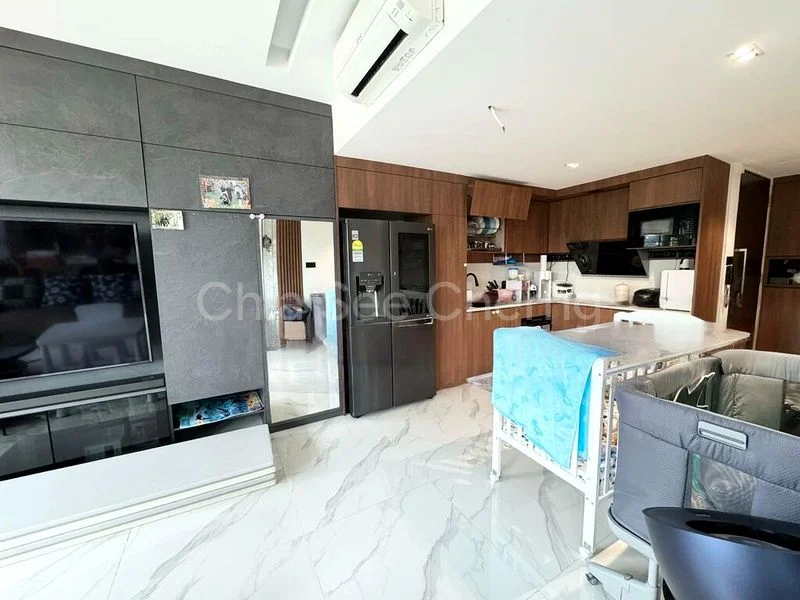 2 Bed Apartment (Condo) for Sale in  Nomu - Image 2