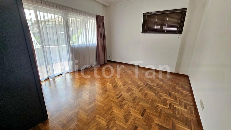 4 Bed Semi-Detached House (Landed) for Rent in  Selby Gardens - Image 10