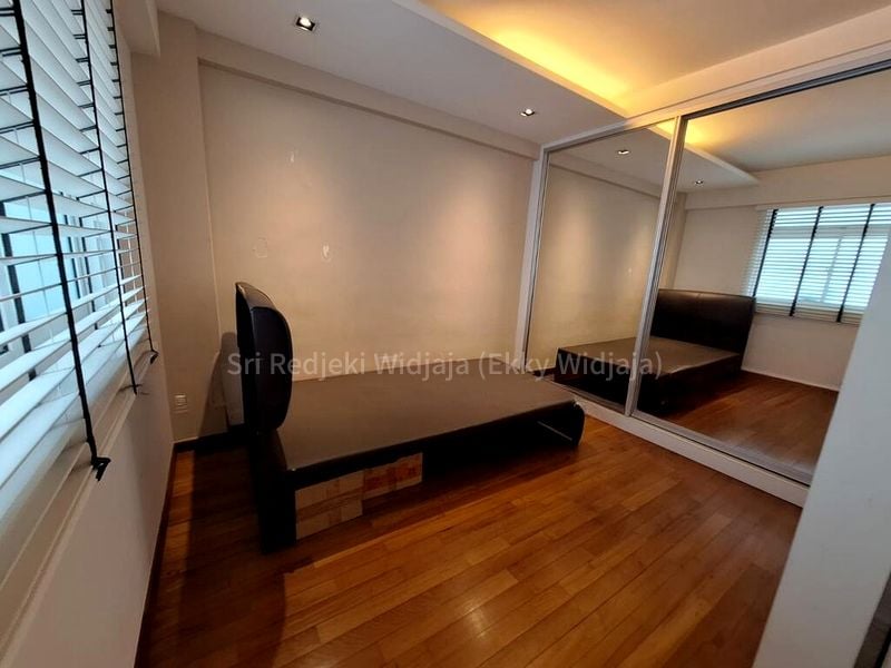 3 Room (3I) HDB for Rent in  4 Tanjong Pagar Plaza - Image 2