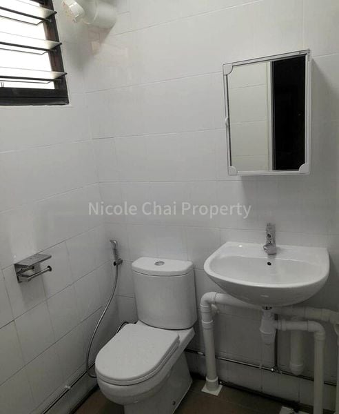 Room (HDB) for Rent in  138 Bukit Batok West Avenue 6 - Image 3