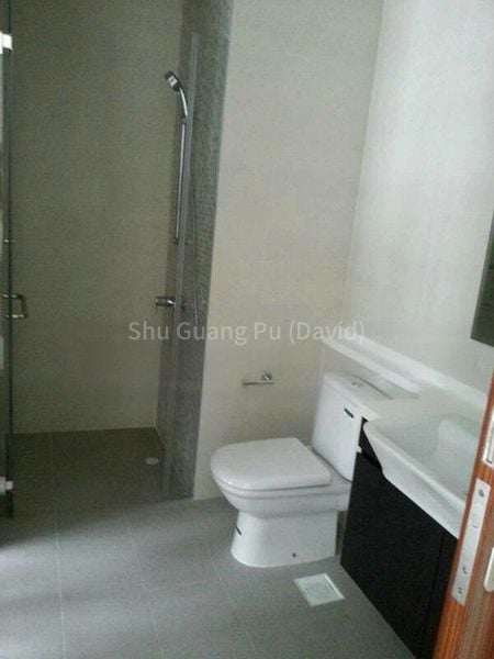 1 Bed Condo for Rent in  M66 - Image 4