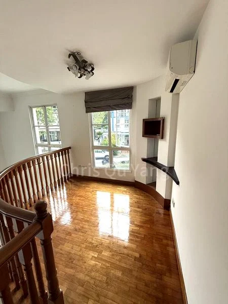 Master Room (Landed) for Rent in  Burgundy Hill - Image 2