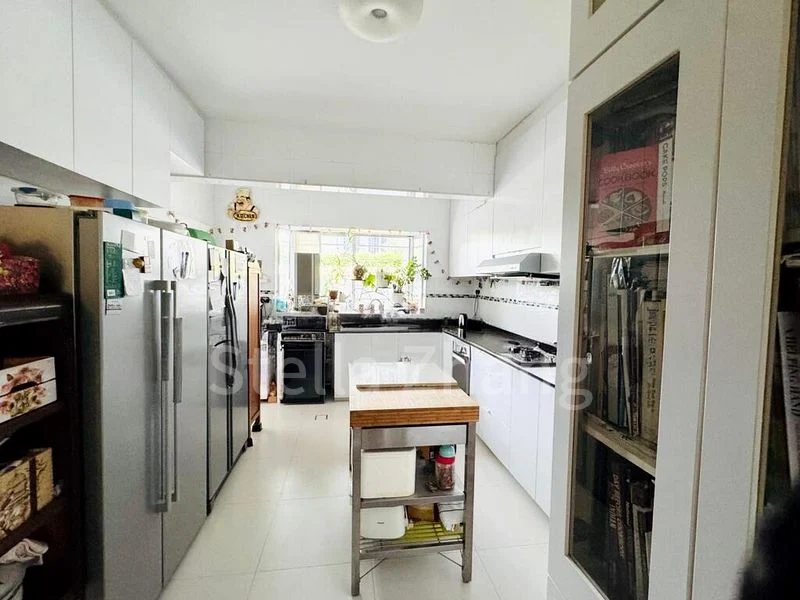 4 Bed Semi-Detached House (Landed) for Sale in  The Countryside - Image 2