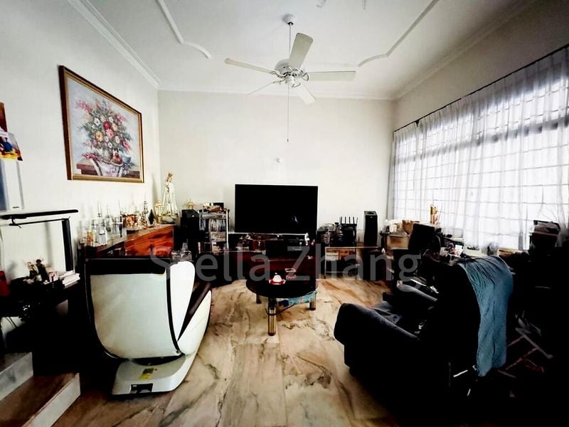 4 Bed Semi-Detached House (Landed) for Sale in  The Countryside - Image 1