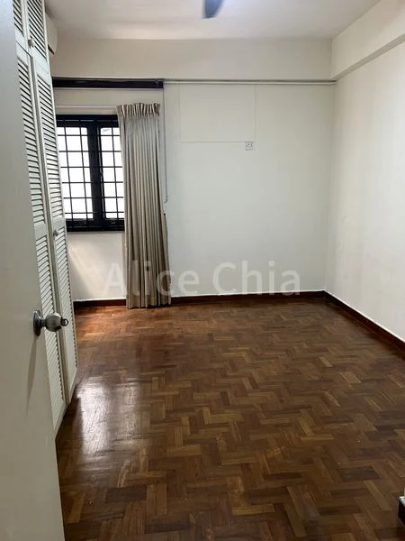 3 Bed Condo for Rent in  Bayshore Park - Image 4