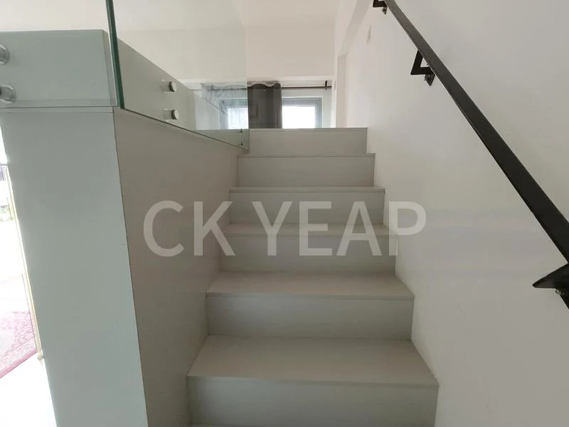 1 Bed Condo for Rent in  Woodhaven - Image 18