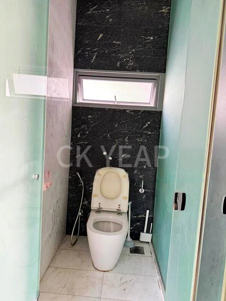 1 Bed Condo for Rent in  Woodhaven - Image 6