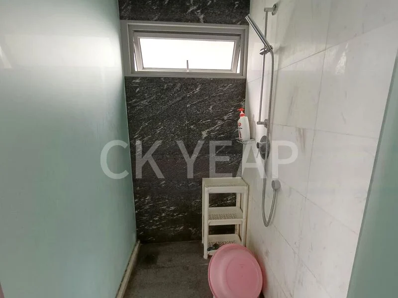 1 Bed Condo for Rent in  Woodhaven - Image 13