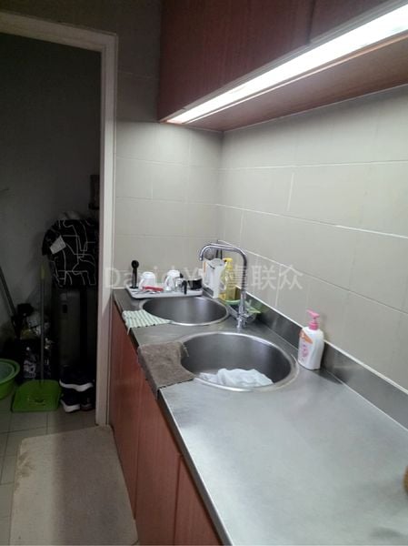 Common Room (Condo) for Rent in  The Paterson Edge - Image 10