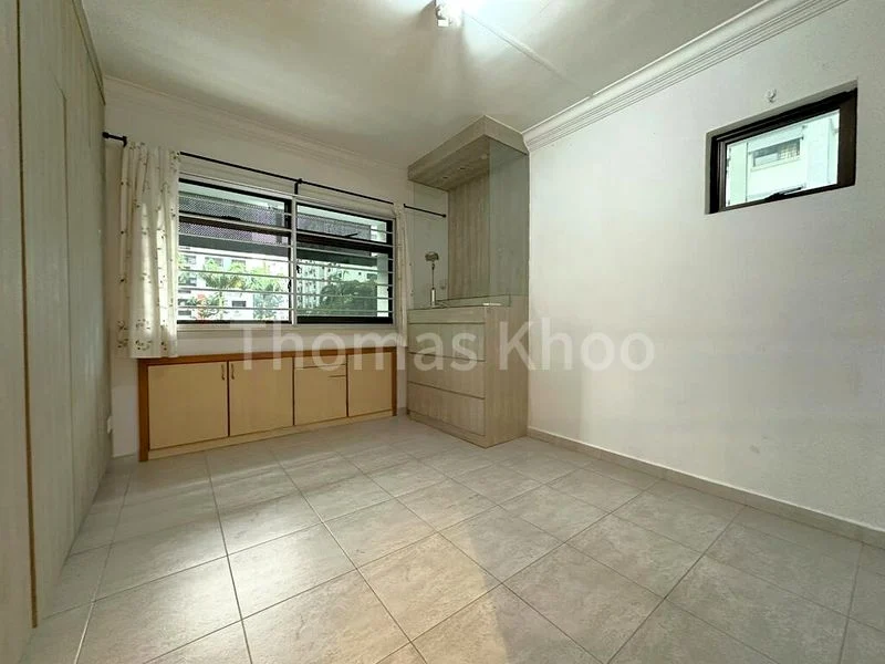 5 Room (5I) HDB for Sale in  741 Woodlands Circle - Image 5