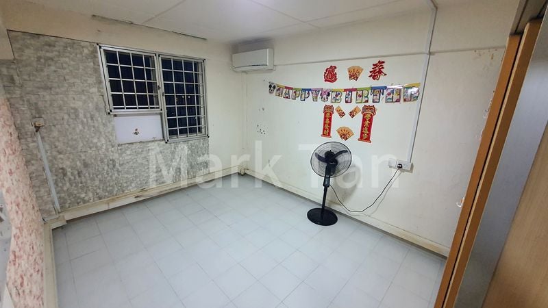 Common Room (HDB) for Rent in 95 Lorong 4 Toa Payoh - Image 1