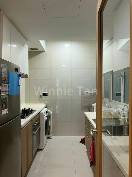 3 Bed Condo for Rent in  Caspian - Image 9