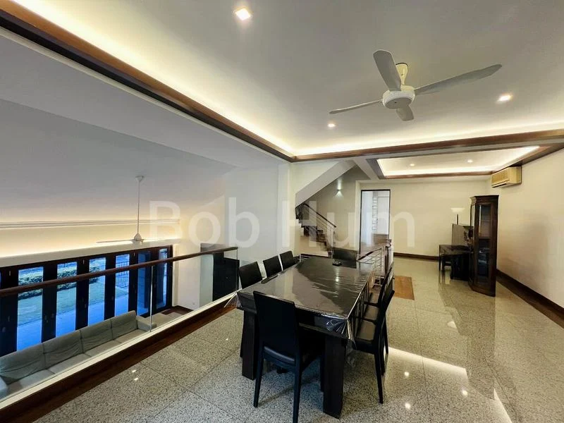 5 Bed Bungalow (Landed) for Sale in Petir Road - Image 4