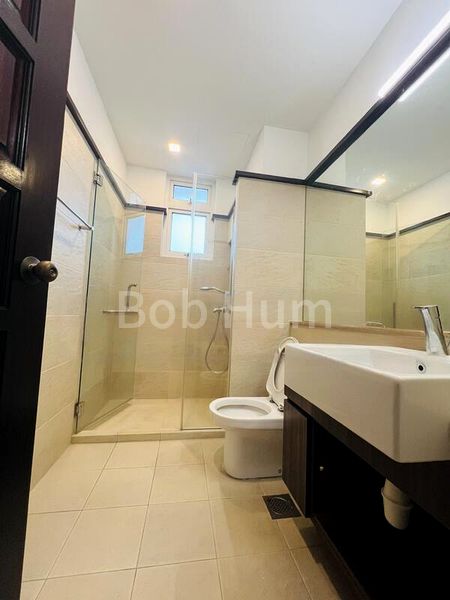 5 Bed Bungalow (Landed) for Sale in Petir Road - Image 12