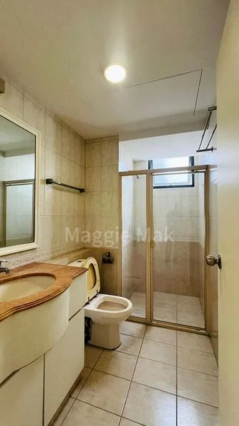 3 Bed Condo for Sale in  East Meadows - Image 7