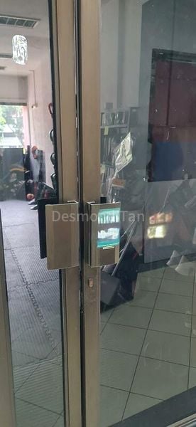 Shop / Shophouse for Sale: Queensway Shopping Centre - Image 2