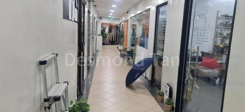 Shop / Shophouse for Sale: Queensway Shopping Centre - Image 3