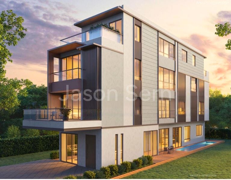 7 Bed Bungalow (Landed) for Sale in  Jalan Lapang - Image 1