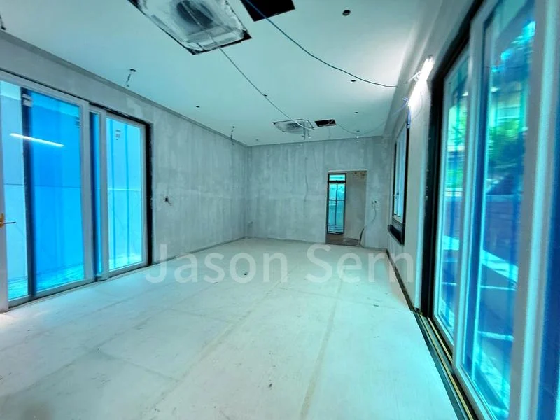 7 Bed Bungalow (Landed) for Sale in  Jalan Lapang - Image 5