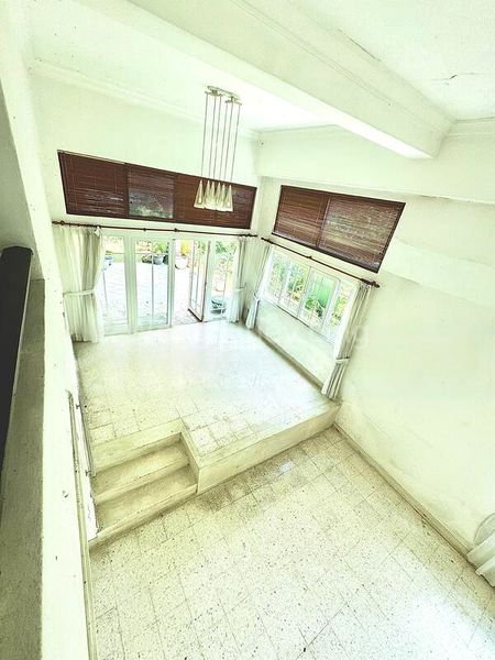 5 Bed Semi-Detached House (Landed) for Sale in  Greenbank Park - Image 18