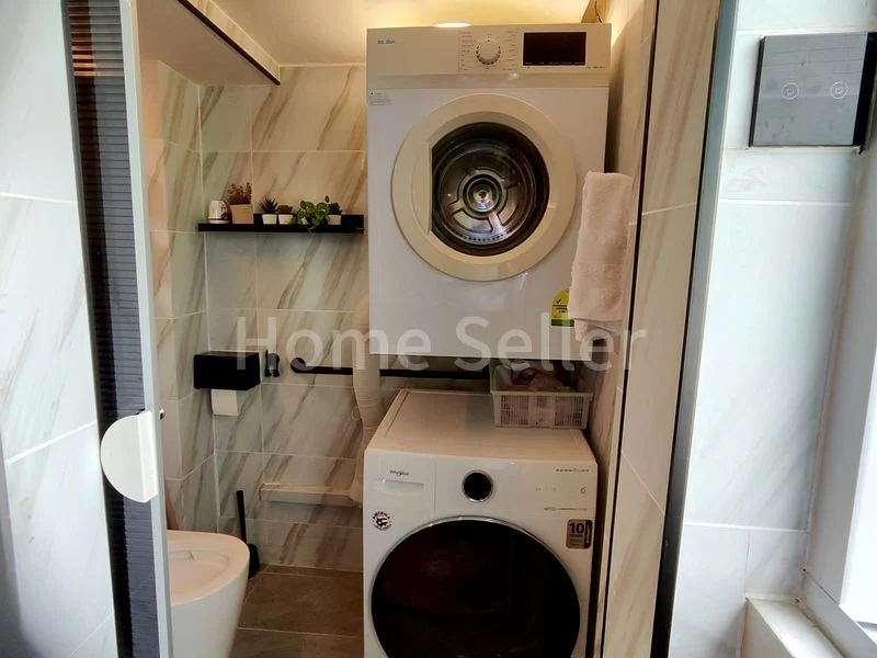 Maisonette HDB for Sale in 522 Hougang Avenue 6 - Image 11
