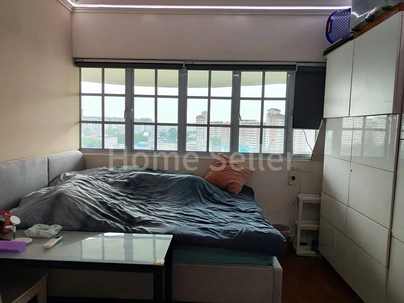 Maisonette HDB for Sale in 522 Hougang Avenue 6 - Image 9