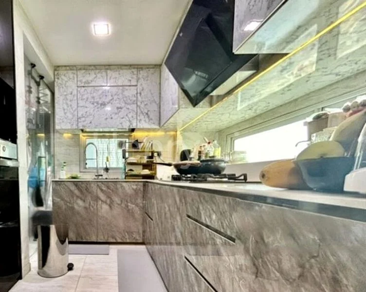 4+1 Bed Condo for Rent in Ardmore Residence - Image 9