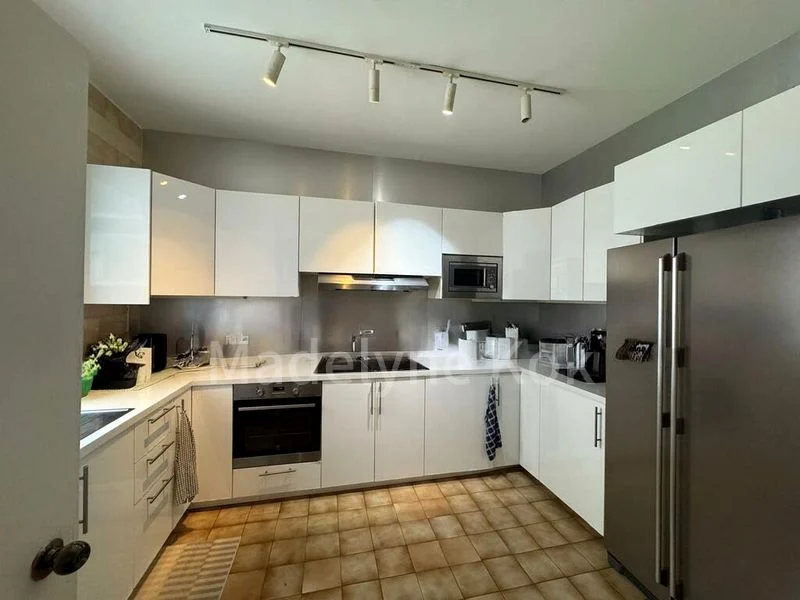 3 Bed Apartment (Condo) for Rent in  The Riverwalk / Riverwalk Apartments - Image 7