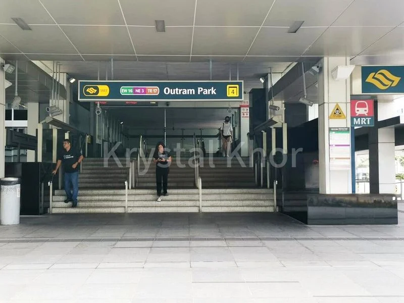 Office for Sale: A Prestigious Freehold Shophouse on Cantonment Road - Image 1