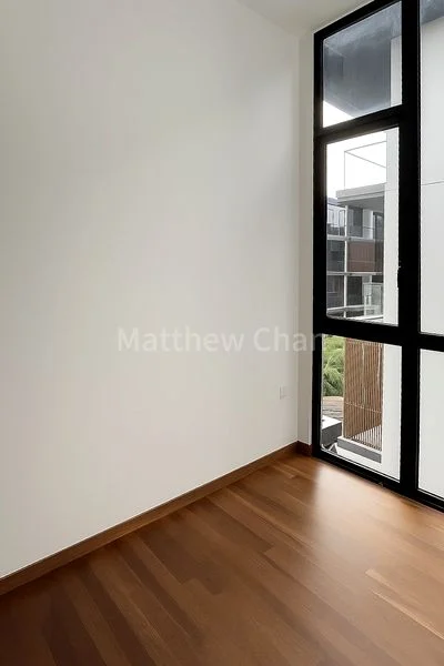 4 Bed Apartment (Condo) for Rent in  Parc Komo / Komo Shoppes - Image 6