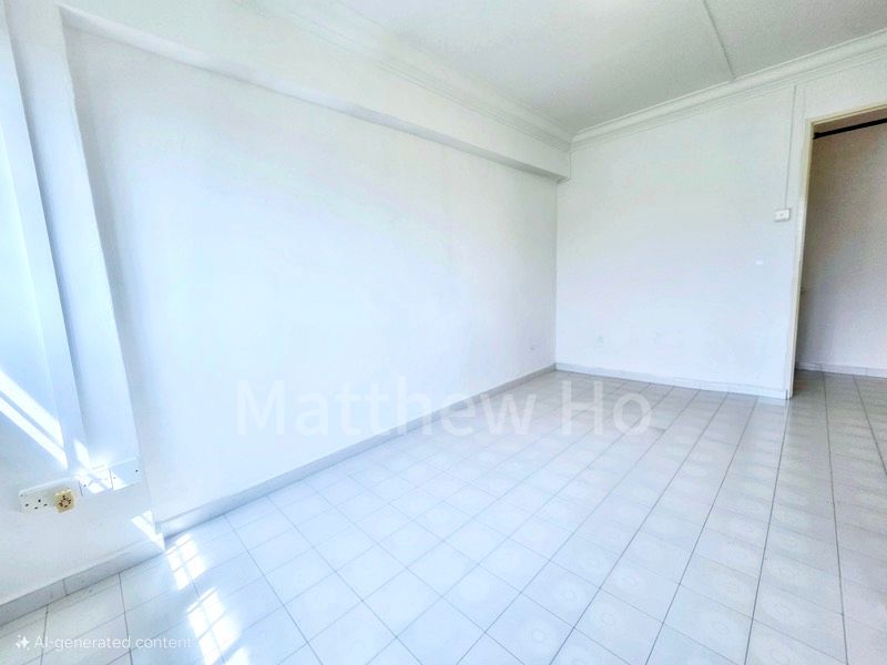 5 Room (5I) HDB for Sale in  552 Bedok North Avenue 1 - Image 6