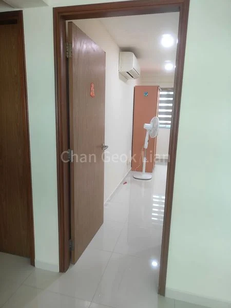 Common Room (HDB) for Rent in 146 Serangoon North Avenue 1 - Image 2