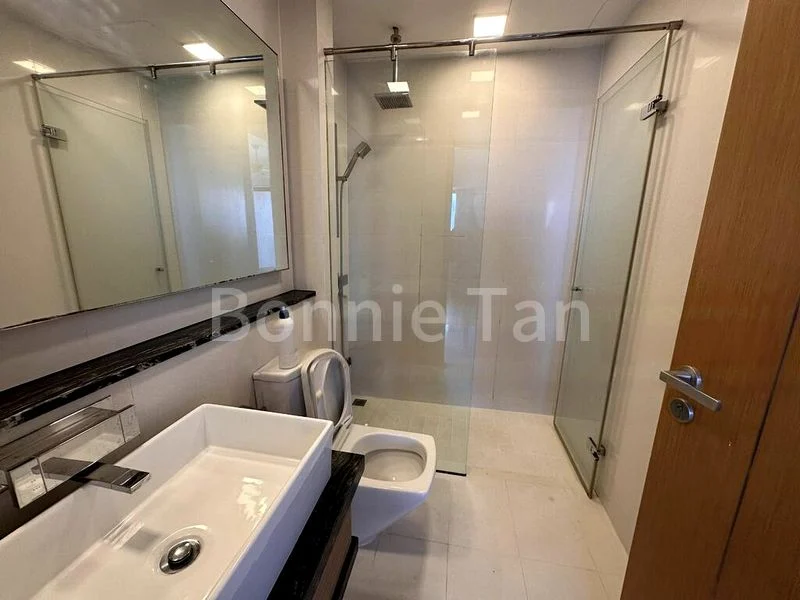 1 Bed Condo for Rent in Marina Bay Residences - Image 7