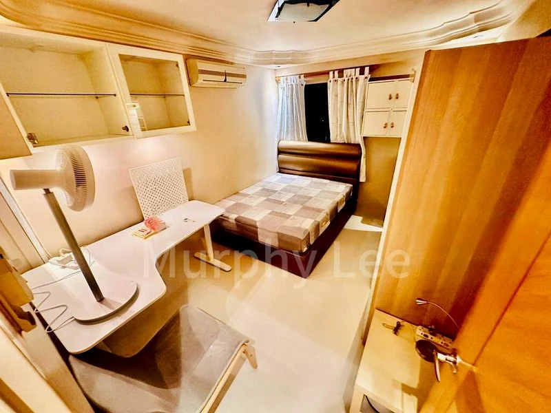 Common Room (HDB) for Rent in 405 Hougang Avenue 10 - Image 1