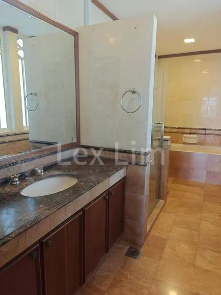 4 Bed Semi-Detached House (Landed) for Sale in  Kew Vale - Image 1