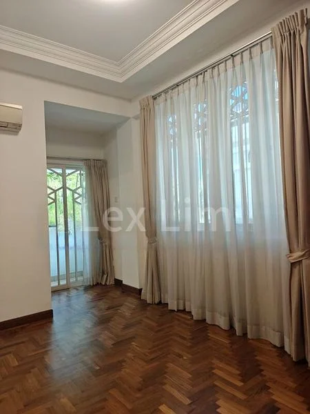 4 Bed Semi-Detached House (Landed) for Sale in  Kew Vale - Image 8