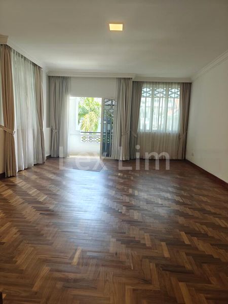 4 Bed Semi-Detached House (Landed) for Sale in  Kew Vale - Image 2